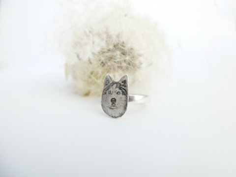 Pierścionek z portretem pupila – personalizowany portret psa lub kota malowany ręcznie | Srebro 925