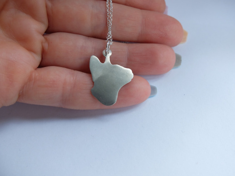 Wisiorek z kotem sfinksem